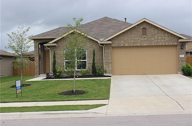 1st image of 102 Scurlock Ct