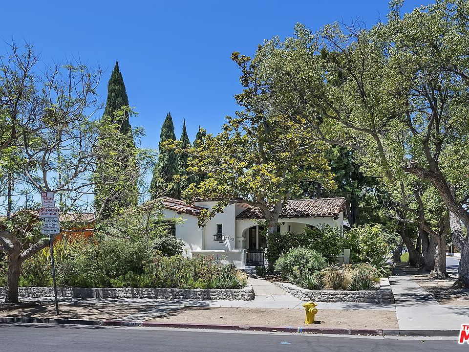 1st image of 2303 Midvale Ave