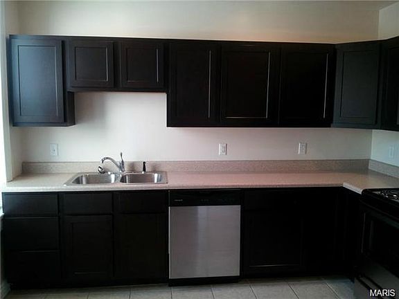 4th image of 4458 Delor St