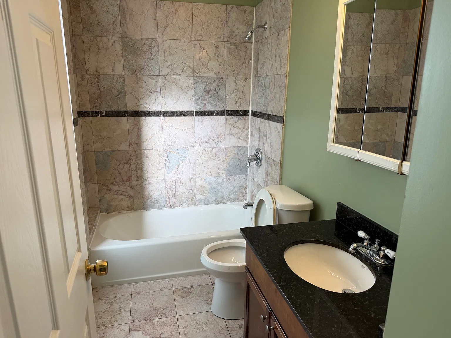 2 bed, 1350 sqft, $1,550 — Photo 3