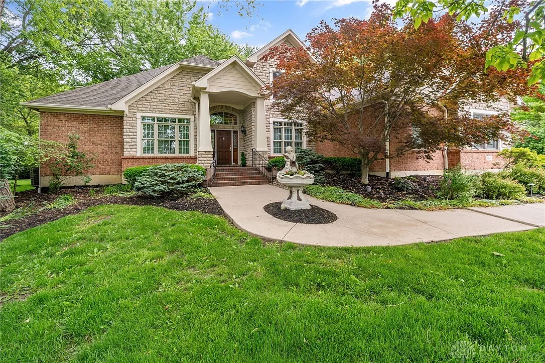 7607 Stone Ridge Dr photo 1