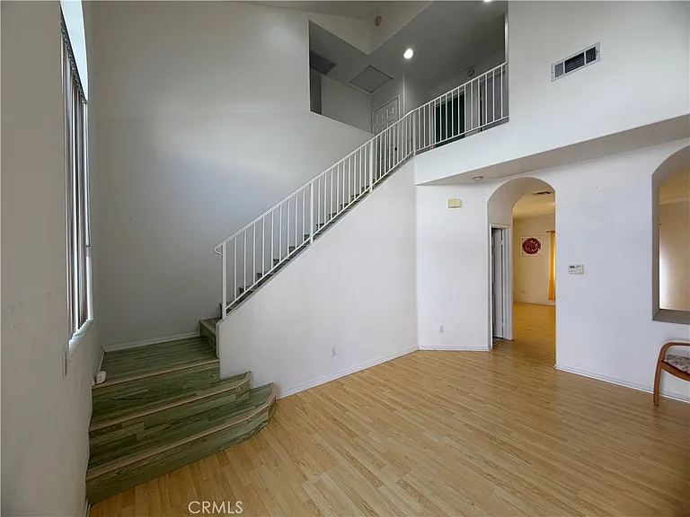 23812 Los Codona Ave — Photo 2