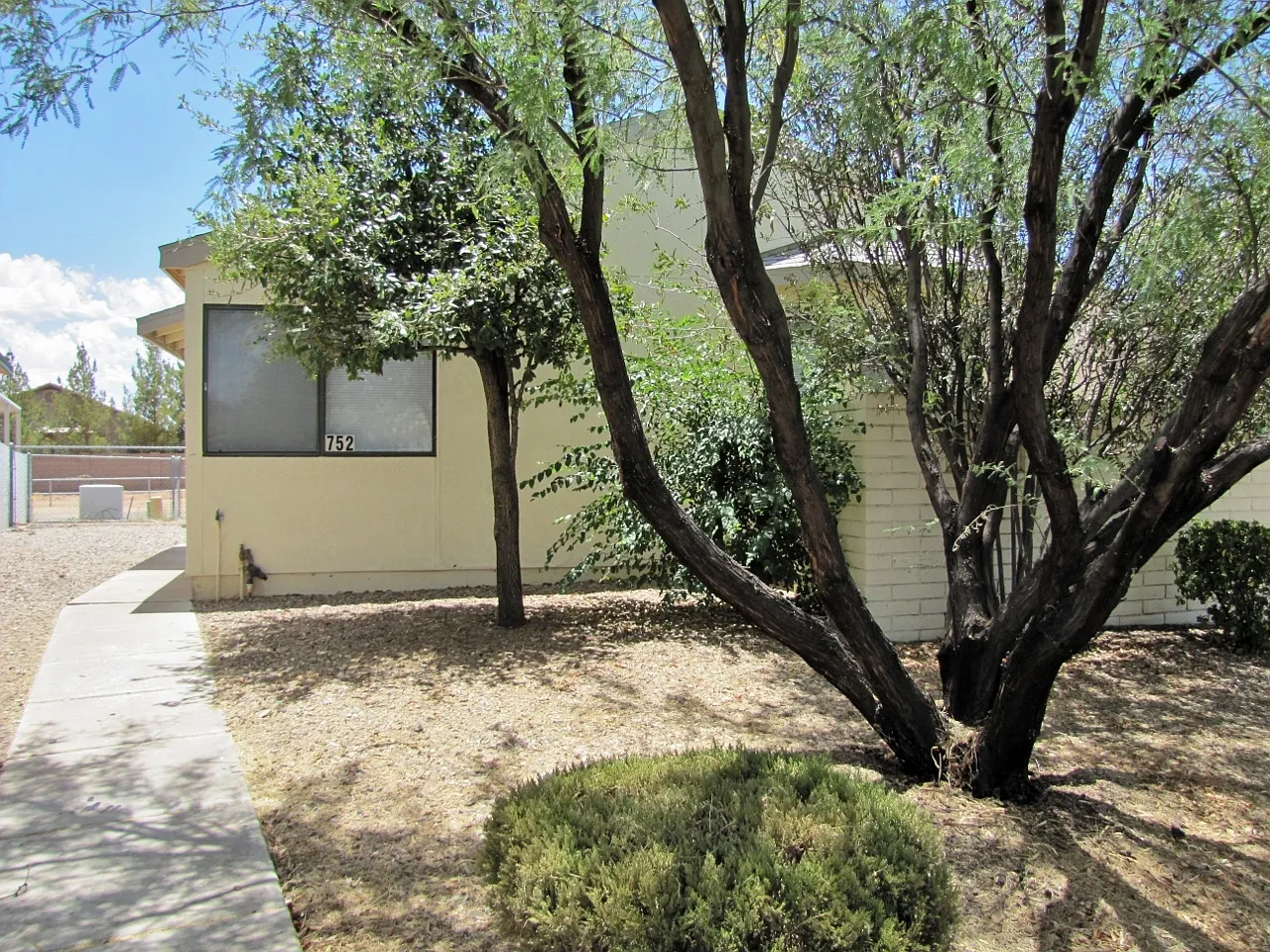 3BR/2BA/1CP in Desert Shadows subdivision, Sierra Vista, AZ — Photo 3