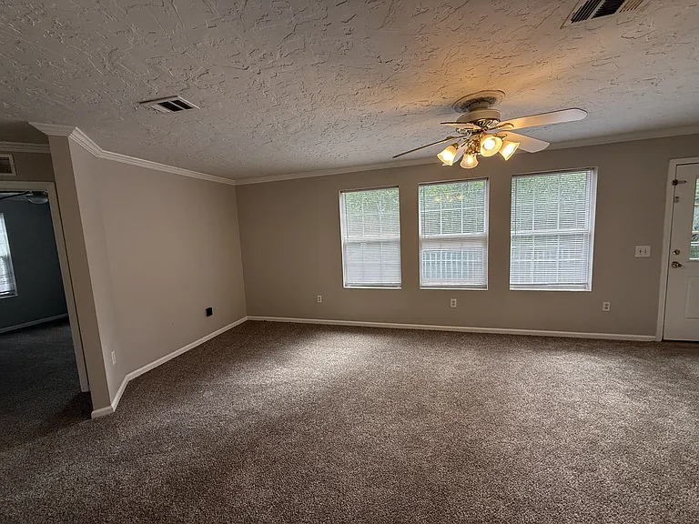 72 Pisces Dr — Photo 6