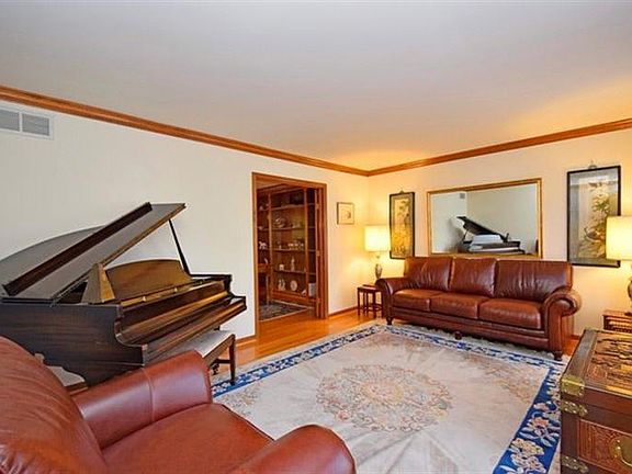 2nd image of 2736 Turpin Knoll Ct
