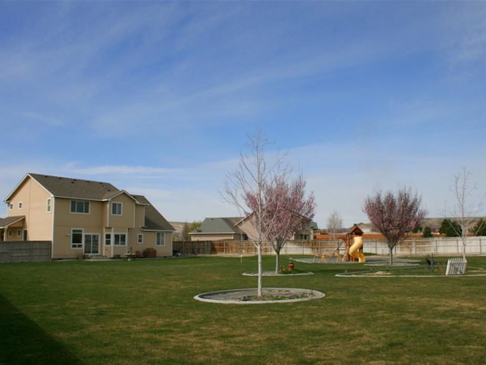 2nd image of 98304 E Kaitlyn Rd
