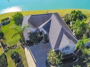 2702 Sterling Fields Dr, Pearland, TX 77584