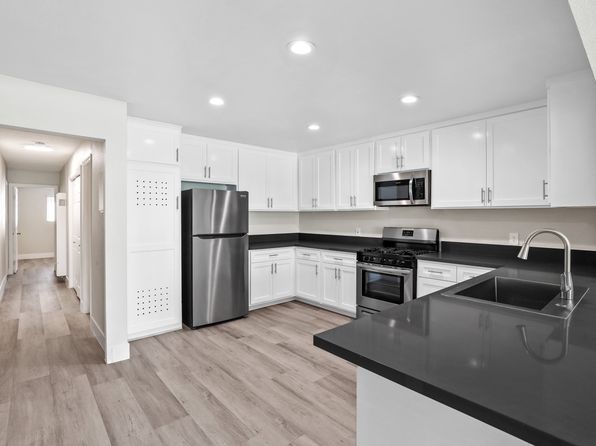201 E Wakefield Ave #2