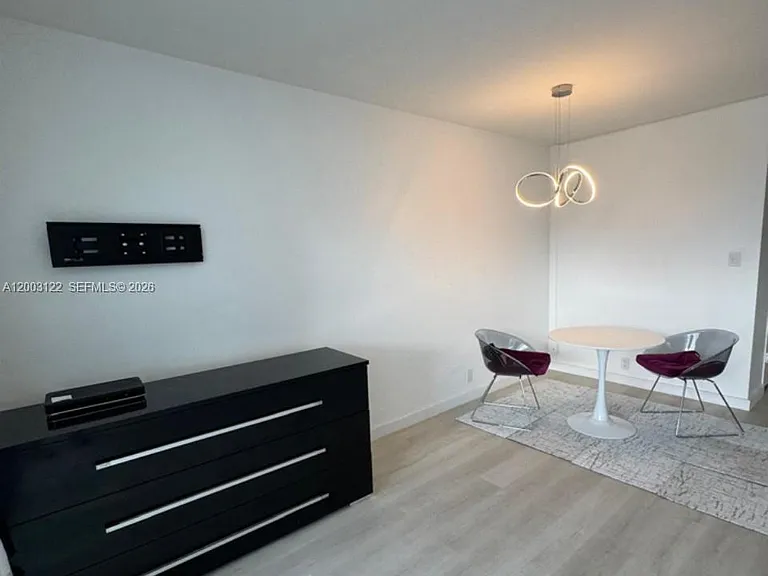 1000 West Ave #218 — Photo 13