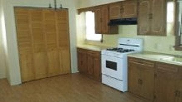 2nd image of 209 Virginia Ave