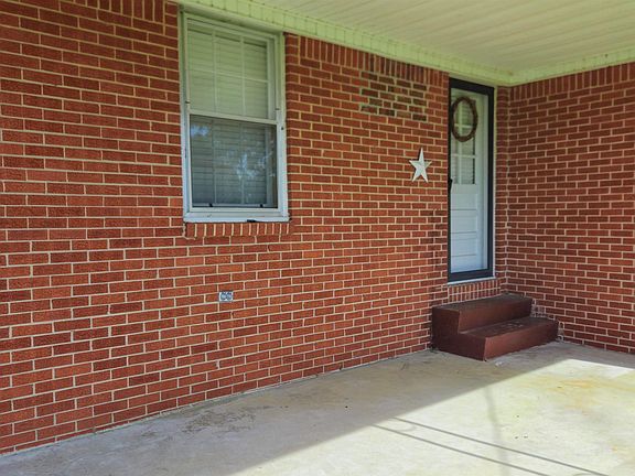 4th image of 24380 Wooley Springs Rd