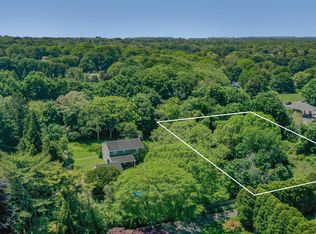 96 Woods Ln, East Hampton, NY 11937