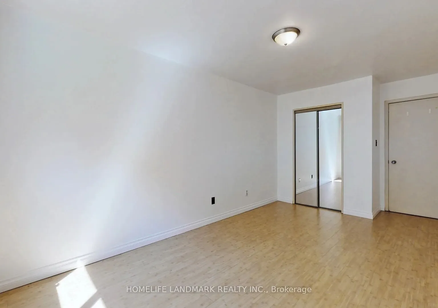 2 bed, $2,300 — Photo 3