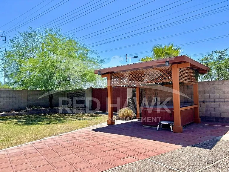 6607 E Sheridan St — Photo 44