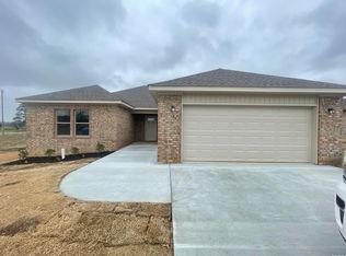 603 Macy Ln, Beebe, AR 72012