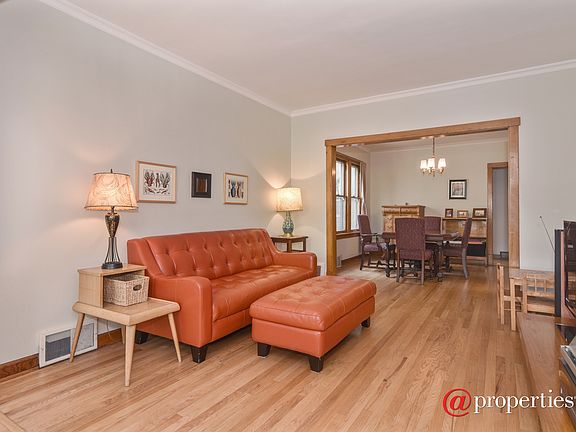 Living Room / Dining Room