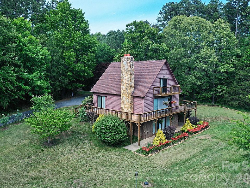 1st image of 86 King Arthurs Ct