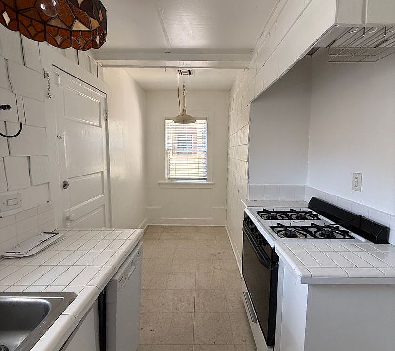 1st image of 6026 Eleanor Ave Unit 1/2