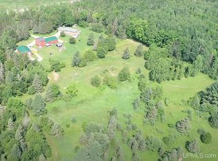 4380 M 67 Rd #M, Chatham, MI 49816