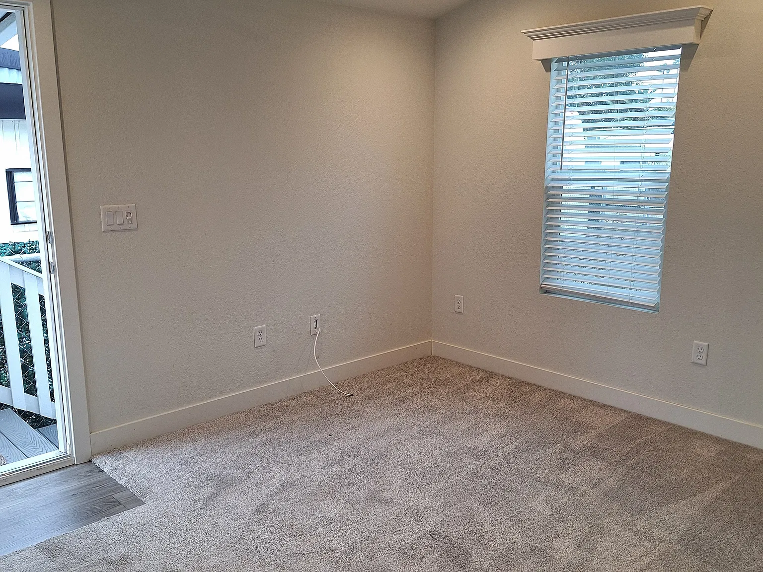 The Palms Mobile Home Park — Photo 4