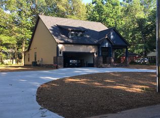 134 Howell Cir, Greenville, SC 29615