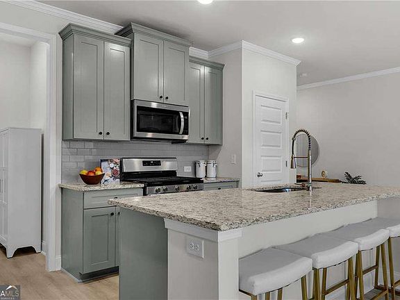 5th image of 6710 Cedar Glen Rd