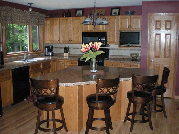4th image of 3687 Laurie Ann Ln