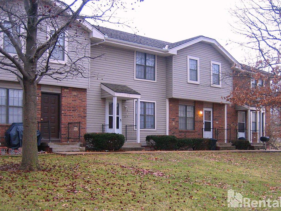 1st image of 102 NE Timbercreek Cir