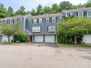 30 Stillwater Dr, Nashua, NH 03062