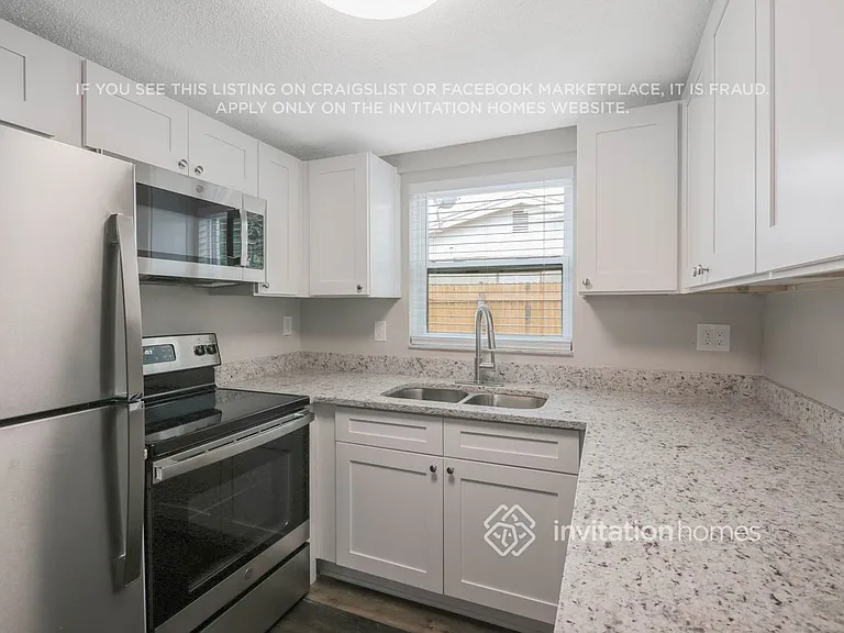 8903 Cochise Ln — Photo 6