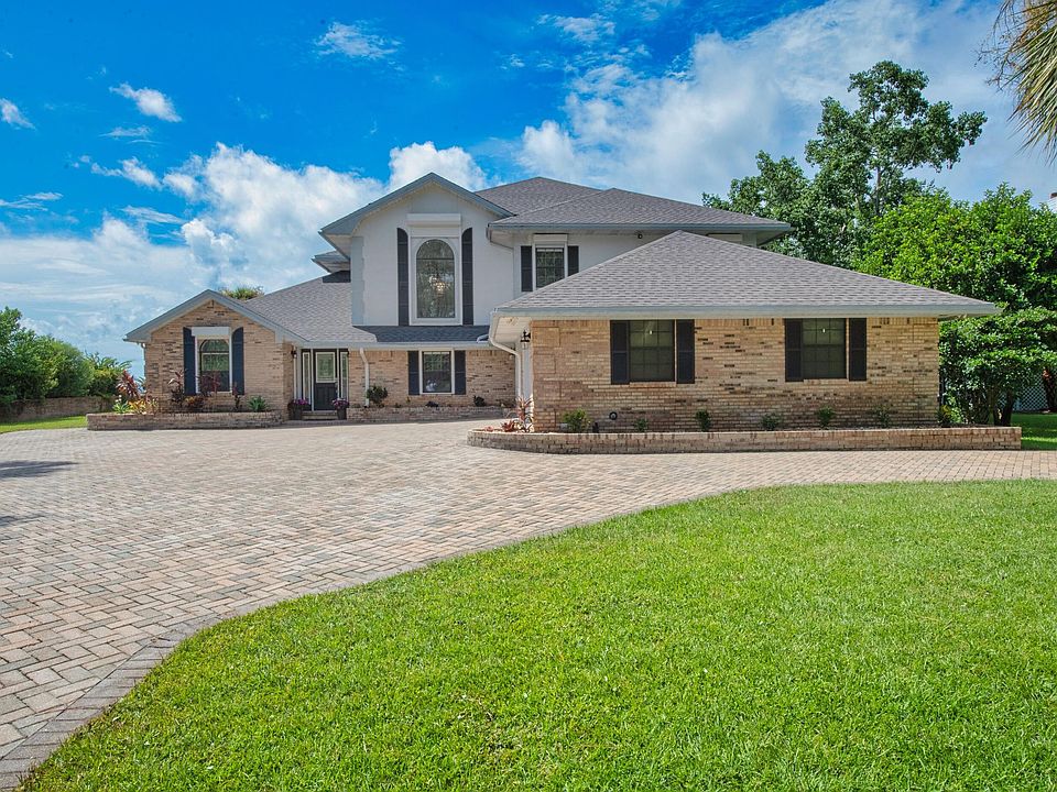 1st image of 130 Dolphin Point Rd