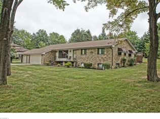 32470 Miller Ave, Willoughby Hills, OH 44092