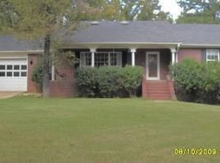 170 Jach Ln, Russellville, AR 72802