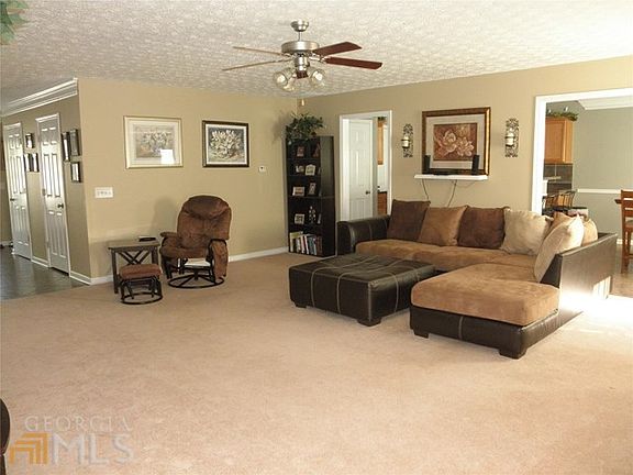 4th image of 5726 Bridgeport Ct