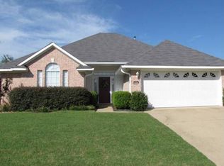 5907 Hollyhock Ln, Bossier City, LA 71112