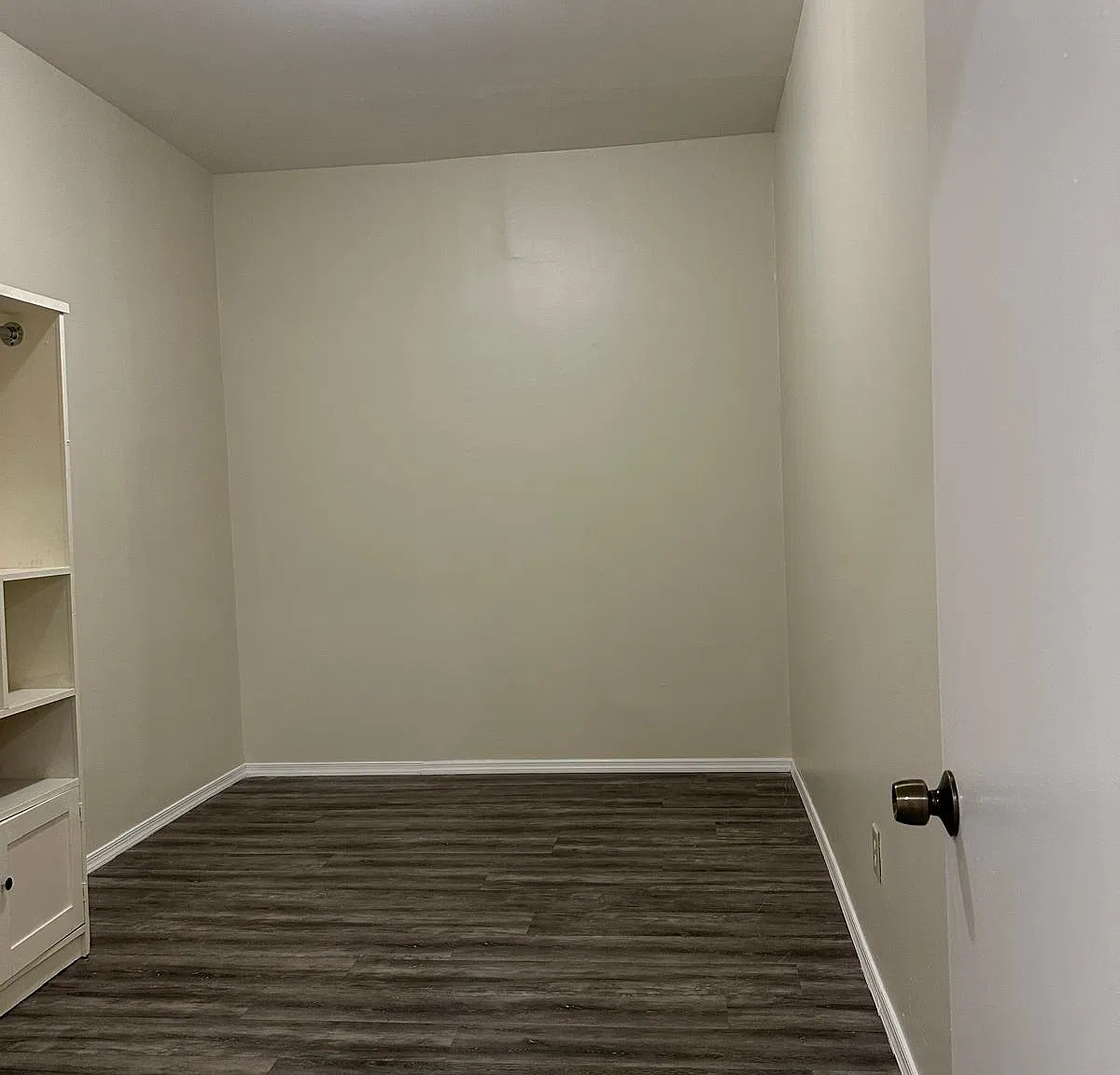 2 bed, 1.0 bath, $2,300 — Photo 3