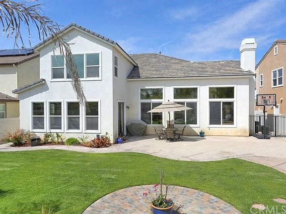 3rd image of 32025 Cottonwood Dr