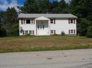 3 Wayne Ave, Dudley, MA 01571