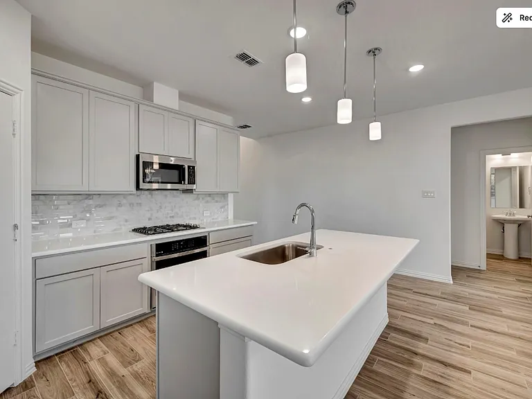 3704 Water Lily Way — Photo 7