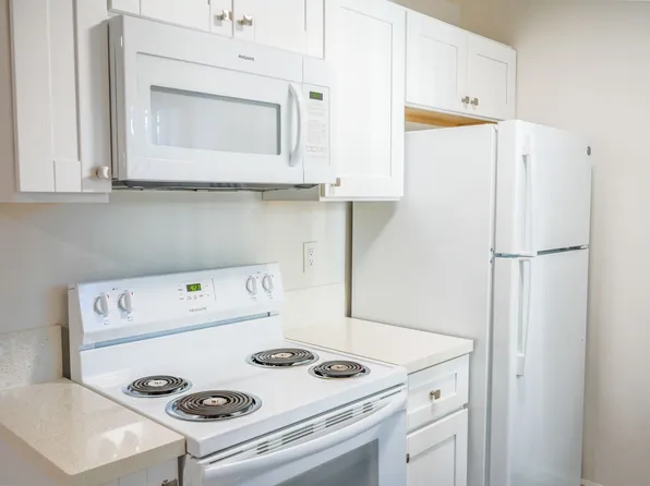 3723 Ingraham St APT 3, San Diego, CA 92109