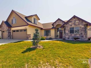 2119 W Pine Creek Dr, Nampa, ID 83686