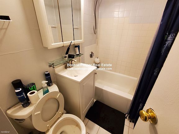 6-12 Blackwood St. #320 Boston - Back Bay Unit Photo 3