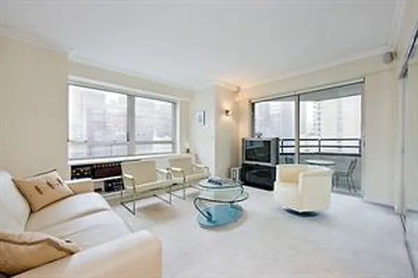 Sold by Corcoran | media 8