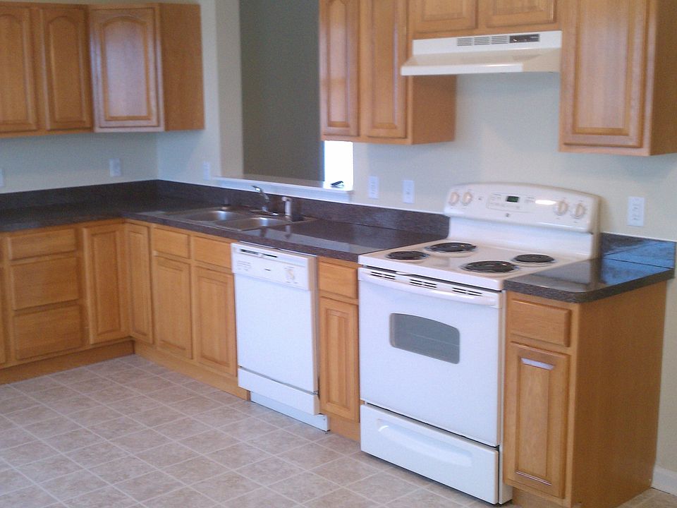 2nd image of 11861 White Pine Dr