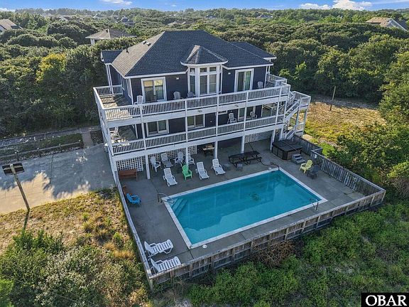 3rd image of 531 Conch Cres