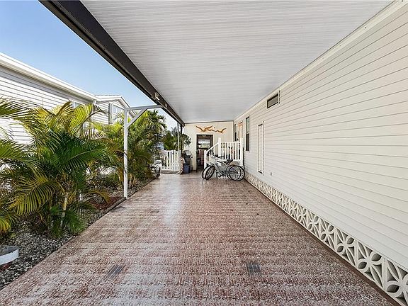 3rd image of 2960 Harpoon Ln