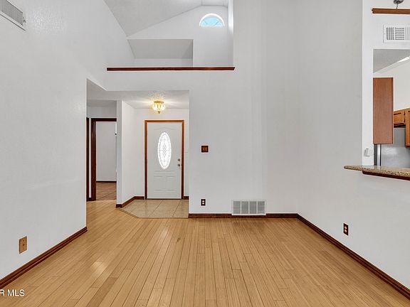 5th image of 8608 Centennial Dr