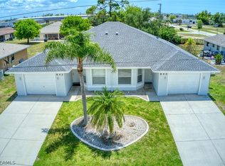 840-842 SE 8th St, Cape Coral, FL 33990