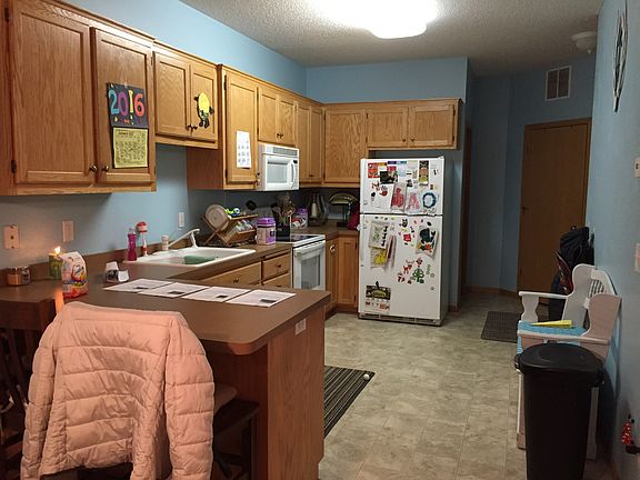 3rd image of 16785 Embers Ave