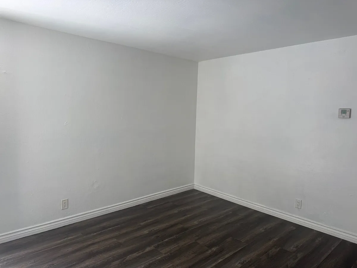 Building Photo - 1095 Appian Ln #1
